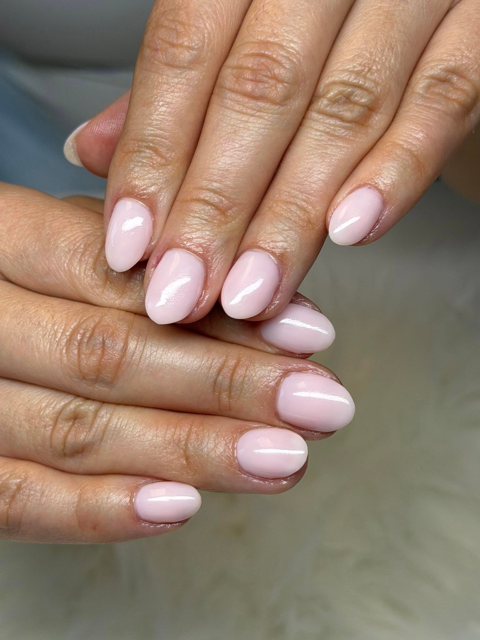 Soft light pink solid gel manicure