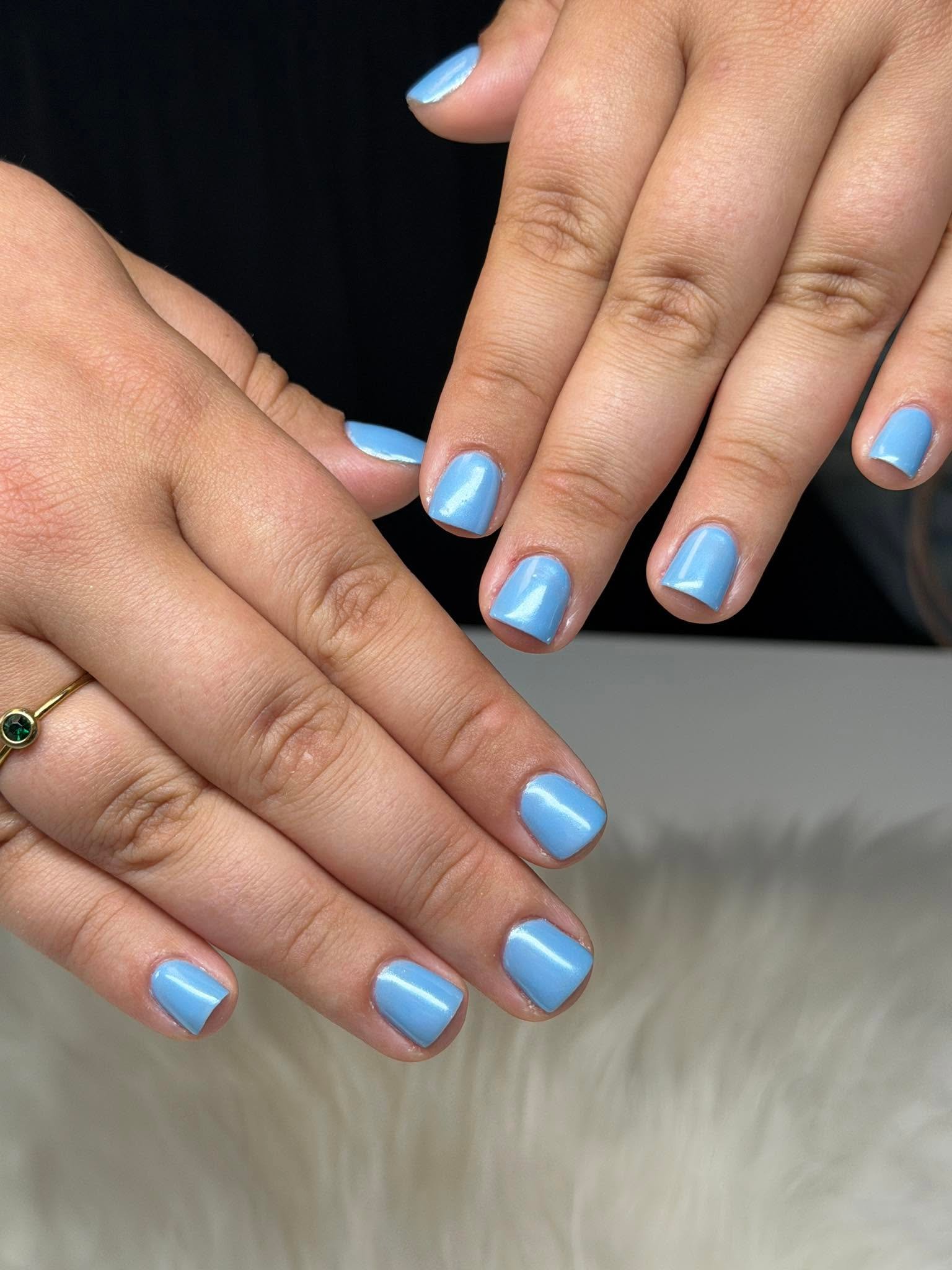 Periwinkle blue solid gel manicure