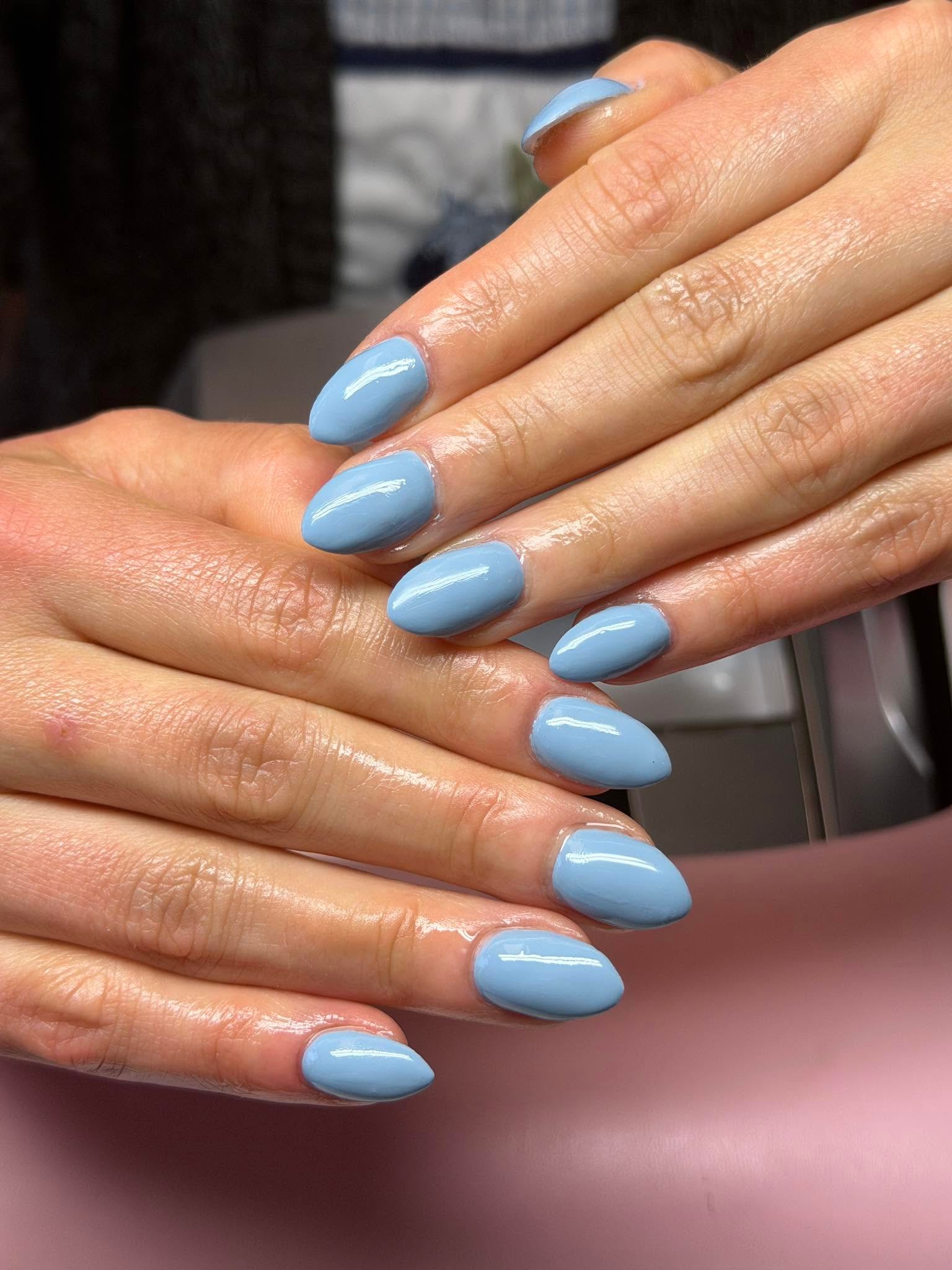 Soft powder blue solid manicure